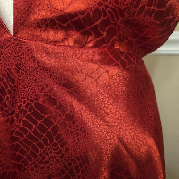 Hello Molly Vibrant Red Textured Dress Size Xl NWOT. - Picture 4 of 10